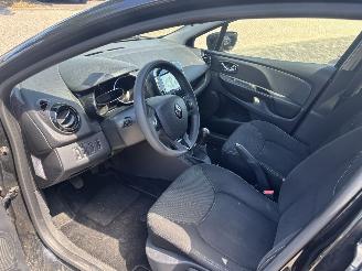 Renault Clio GEEN SCHADE picture 9