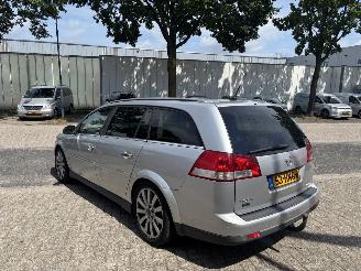 Opel Vectra STATION WAGON 1.8 EXECUTIVE picture 3