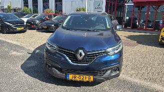damaged passenger cars Renault Kadjar 1.2 TCE 130 BOSE 2016/5