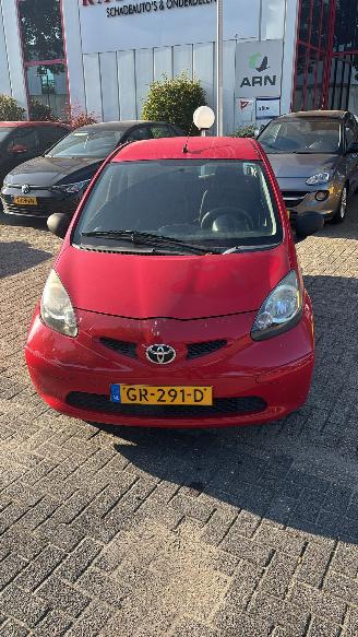 damaged passenger cars Toyota Aygo GEEN SCHADE 2008/8