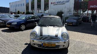 Schadeauto Mini Mini COOPER 2005/6