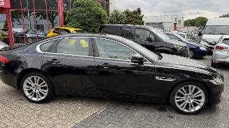 Jaguar XF 2.0D PORTFOLIO picture 7