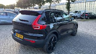 Volvo XC40 2.0 B3 BUSINESS EDT picture 6