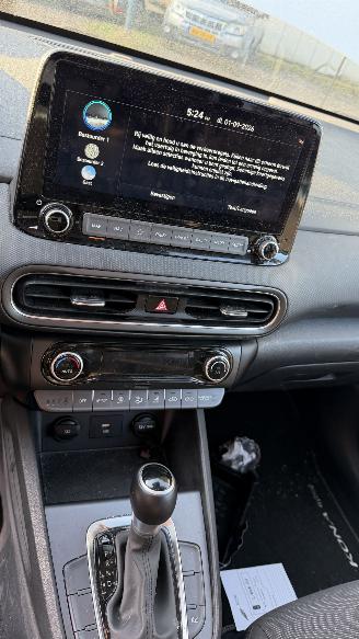 Hyundai Kona 1.6 GDI HEV FASHION BIJGELUID IN MOTOR picture 17