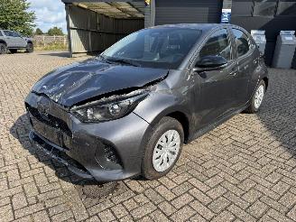 Voiture accidenté Mazda 2 1.5 - 68 Kw Hybride 2025/4