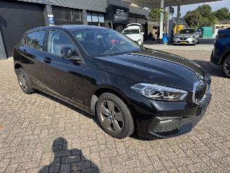 Avarii autoturisme BMW 1-serie 118 I  Automaat  Advance 2024/4