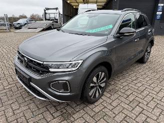 Schadeauto Volkswagen T-Roc 1.0 - 85 Kw 6V. Goal 2025/3