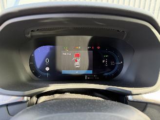 Volvo V-60 2.0 T6  Plug-in AWD picture 38