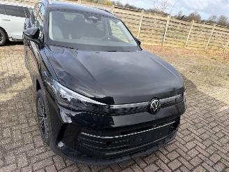 Volkswagen Tiguan 1.5 eTSi Goal picture 3