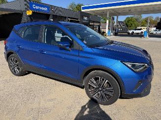 Vaurioauto  passenger cars Seat Arona 1.0- 81 Kw Automaat 2024/1