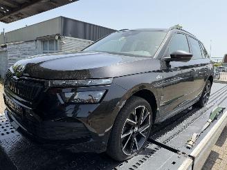 krockskadad bil auto Skoda Kamiq 1.5 TSi - 110 Kw DSG Monte Carlo 2023/11