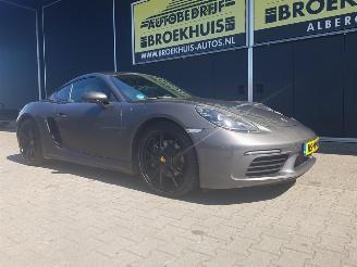 Porsche 718 Cayman 2.0 picture 6