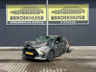 disassembly passenger cars Toyota Yaris Yaris IV (P21/PA1/PH1), Hatchback, 2020 1.5 12V Hybrid 115 2023/5