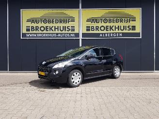 damaged passenger cars Peugeot 3008 1.6 VTi Blue Lease 2012/4
