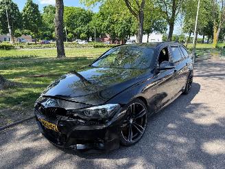 Coche accidentado BMW 3-serie 135 kW (184 PK)  1998 cc. XDRIVE M SPORT 2019/3