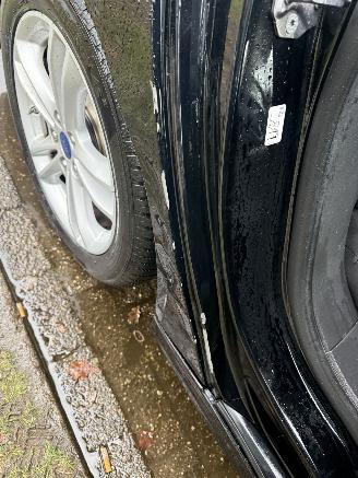 Ford Mondeo  picture 22