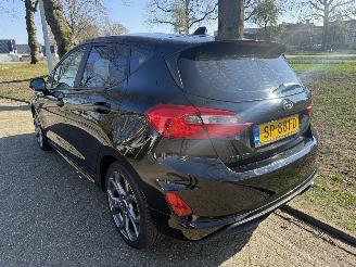 Ford Fiesta  picture 3