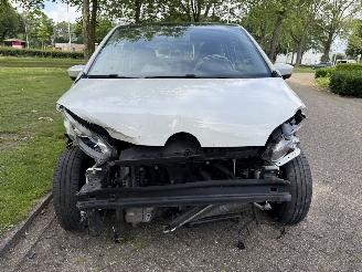 Volkswagen Up!  picture 8
