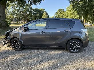 Toyota Verso 1.6 picture 2