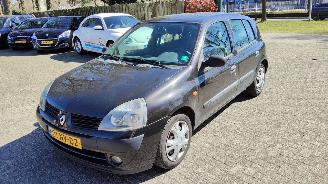 Renault Clio 1.2 comfort , 5-deurs , goed rijdend picture 13