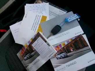 Renault Twingo 1.0 Limited - Automaat picture 27