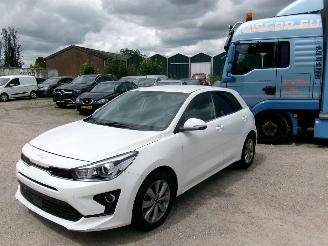 Schadeauto Kia Rio 1.0 Lounge 2022/2