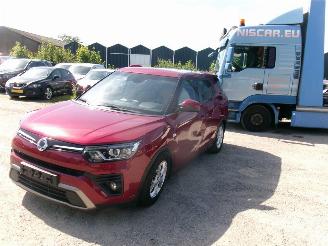 damaged passenger cars Ssang yong Tivoli 1.5 GDI - XLV 2022/11