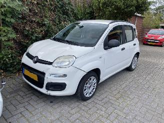 damaged passenger cars Fiat Panda 0.9 TwinAir Easy 2012/10
