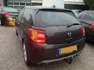 Citroën DS3 Auto is gereserveerd e-HDI 1.6 So Chic picture 26