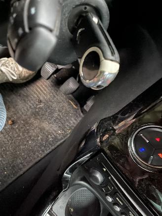 Citroën DS3 Auto is gereserveerd e-HDI 1.6 So Chic picture 55