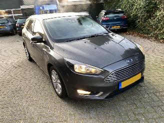 Ford Focus 1.5 Automaat Kombi motor probleem picture 46