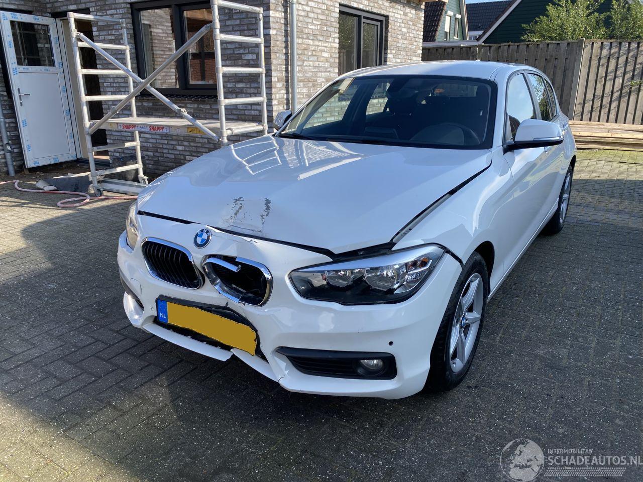 BMW 1-serie Auto is gereserveerd 118i 5drs Vaste Prijs