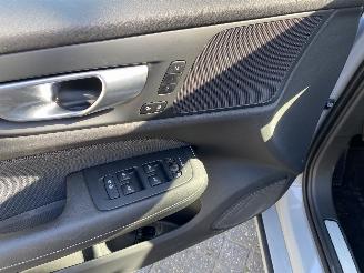 Volvo V-60 2.0 B4 Plus Bright Mild Hybrid picture 30