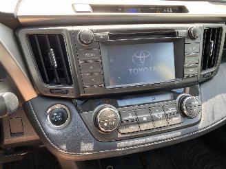 Toyota Rav-4 2.2D Style 4WD Vaste Prijs picture 35