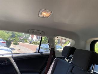 Toyota Rav-4 2.2D Style 4WD Vaste Prijs picture 24