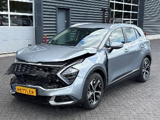 krockskadad bil auto Kia Sportage 1.6 T-GDI MEHV 48V Jeep/SUV  Elektrisch Benzine 1.598cc 110kW (150pk) FWD 2022/1