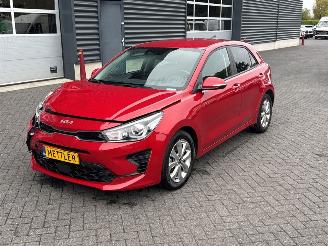 Auto incidentate Kia Rio 1.0i T-GDi 100 /  automaat 2022/11