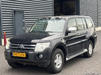 škoda osobní automobily Mitsubishi Pajero 7 pers 3.0 V6 24V Jeep/SUV  Benzine 2.972cc 133kW (181pk) 4x4 2007/1