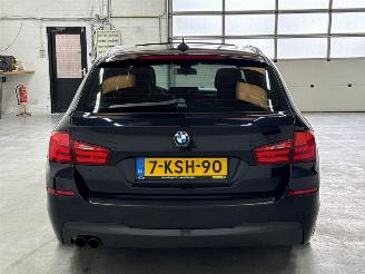 BMW 5-serie 520i 16V Combi/o  Benzine 1.997cc 135kW (184pk) RWD picture 4