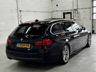 BMW 5-serie 520i 16V Combi/o  Benzine 1.997cc 135kW (184pk) RWD picture 5