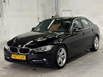 Auto incidentate BMW 3-serie 320d 2.0 16V EfficientDynamicsEdition Sedan 4Dr Diesel 1.995cc 120kW (163pk) RWD 2011-04/2015-07 (3D31; 3D32; 3E11; 3E12) N47D20C 2014/1