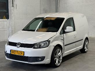 uszkodzony samochody ciężarowe Volkswagen Caddy 1.6 TDI 16V Bestel  Diesel 1.598cc 75kW (102pk) FWD 2013/6