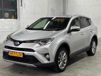 škoda osobní automobily Toyota Rav-4 2.5 Hybrid 16V VVT-i 4x2 Jeep/SUV  Benzine 2.494cc 145kW (197pk) FWD 2016/8