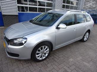 Schadeauto Volkswagen Golf 1.2 TSI COMFORT EXECUTIVE LINE 2012/6