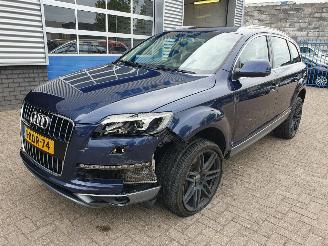 Schadeauto Audi Q7 3.0 TDI quattro Pro Line + automaat 2013/3