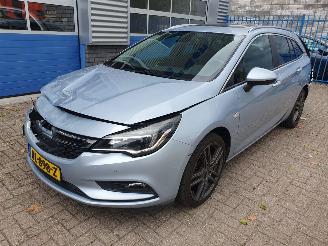 škoda osobní automobily Opel Astra SPORTS TOURER 1.4 Online Edition 2017/3