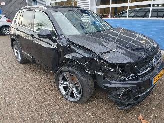 Volkswagen Tiguan 1.4 TSI Comfortline Business R-line picture 7