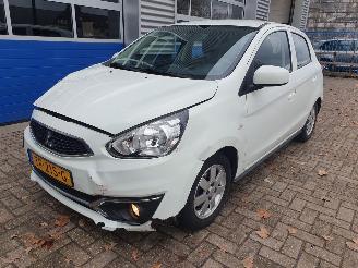 Vaurioauto  passenger cars Mitsubishi Space-star 1.0 Cool+ 2018/7