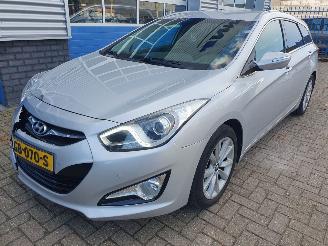 damaged passenger cars Hyundai I-40 1.6 GDI Blue Business Edition 2011/11
