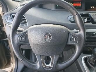 Renault Grand-scenic 1.2 TCe R-Cinéma picture 16